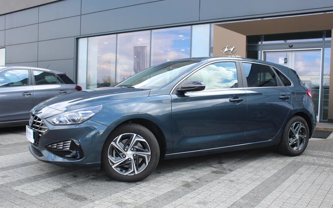Hyundai I30 cena 86700 przebieg: 22349, rok produkcji 2022 z Radzymin małe 326